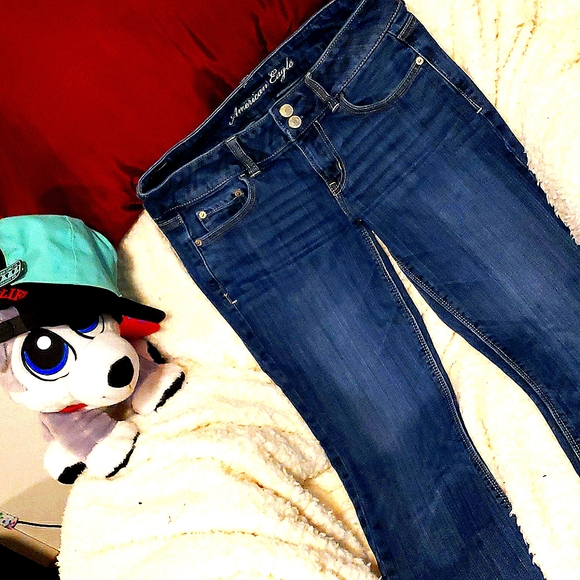 Jeans - Picture 1 of 2